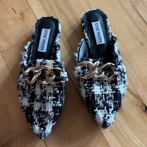 Steve Madden Women's Navy and White Tweed Mules with Gold Chain